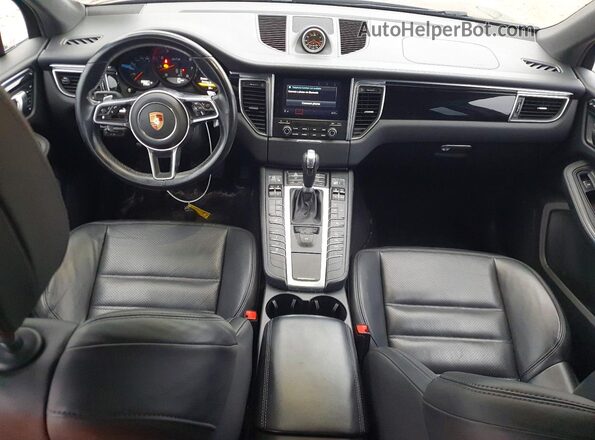 WP1AG2A56HLB55313 2017 PORSCHE MACAN Black Widok zestawu wskaźników