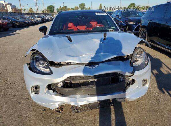 SCFVUJAW0MTV03004 2021 ASTON MARTIN DBX Silver 