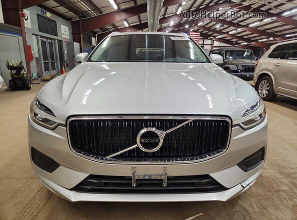 YV4A22RK9M1699012 2021 VOLVO XC60 Silver Հետևի տեսք