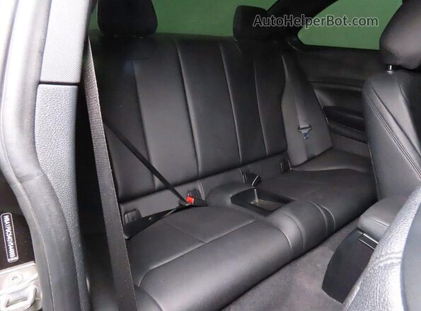 WBA1F9C54GV544669 2016 BMW 2 SERIES Black Widok wnętrza z przodu