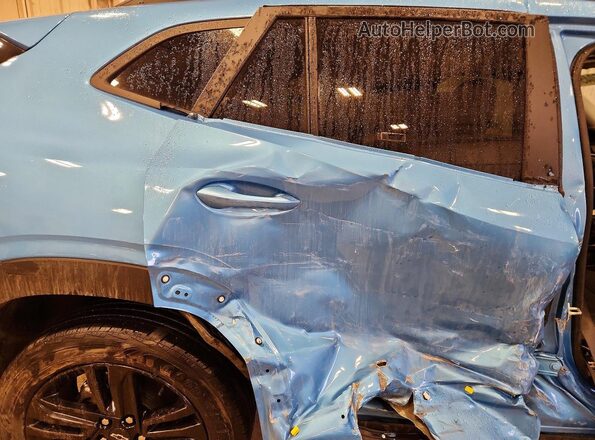 KL77LKEP4SC104996 2025 CHEVROLET TRAX Blue უკანა სალონის ხედი
