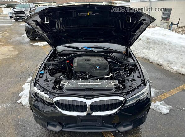 3MW5R7J59K8B01610 2019 BMW 3 SERIES Black უკანა ხედი