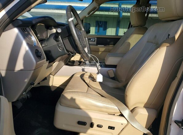1FMJU2AT0HEA54244 2017 FORD EXPEDITION White 