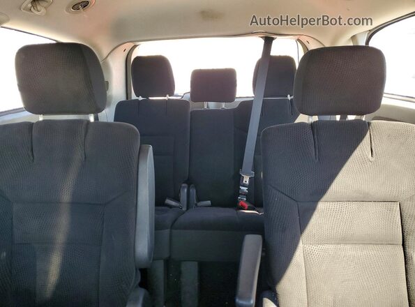 2C4RDGBG9JR328796 2018 DODGE CARAVAN Серебряный 