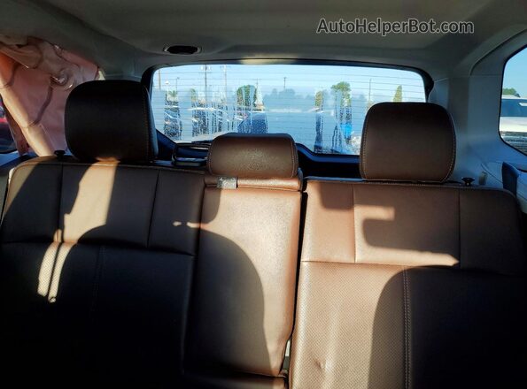 JF2SJGWC4HH457909 2017 SUBARU FORESTER2. White უკანა სალონის ხედი