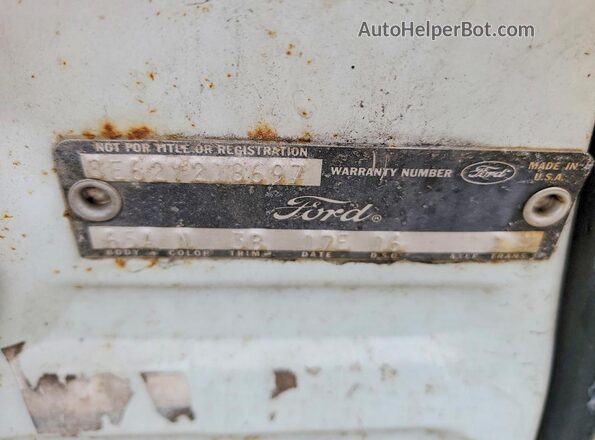 8E62Y218697 1968 FORD LTD White Widok komory silnika