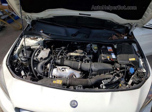 WDDSJ4EB0HN406887 2017 MERCEDES-BENZ CLA-CLASS Белый Вид подкапотного пространства