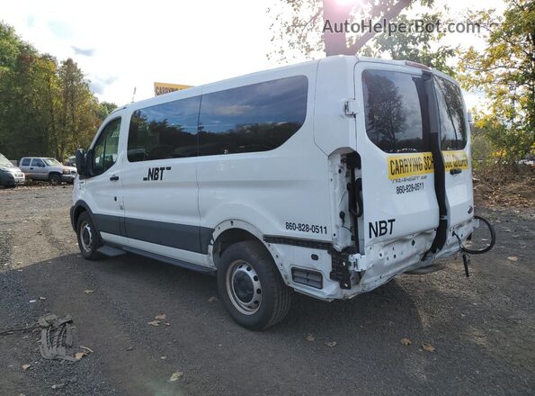 1FMZK1Y86NKA59689 2022 FORD PASSENGER White 