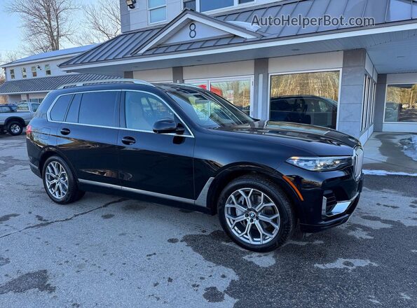 5UXCW2C06M9E81989 2021 BMW X7 Black Tył lewy