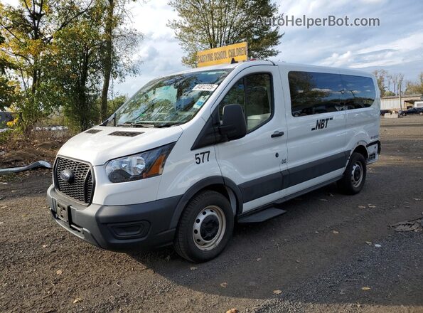 1FMZK1Y86NKA59689 2022 FORD PASSENGER White 