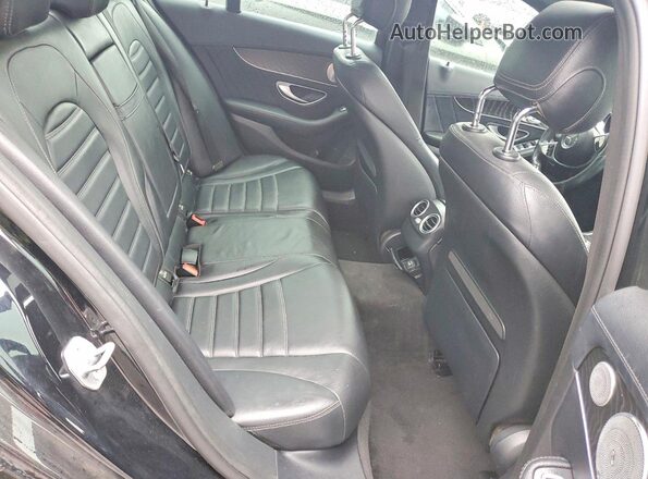 55SWF6EBXJU255195 2018 MERCEDES-BENZ C Black Vista interior trasera
