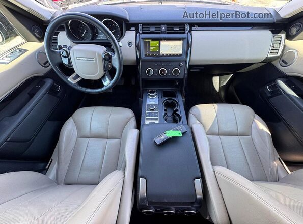 SALRG2RV6K2412081 2019 LAND ROVER DISCOVERY Black Widok tylnych siedzeń
