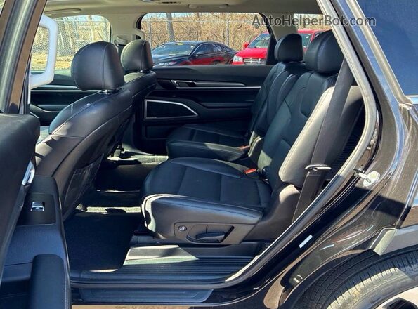 5XYP6DHCXMG162768 2021 KIA TELLURIDE Black Front interior view
