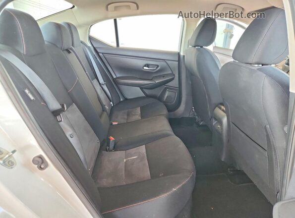3N1AB8DV6MY226867 2021 NISSAN SENTRA White Հետևի նստատեղերի տեսք