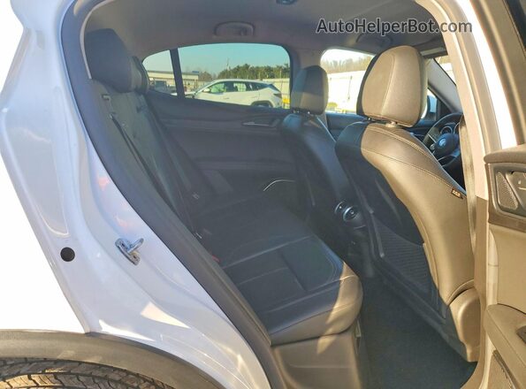 ZASPAJAN3K7C71311 2019 ALFA ROMEO STELVIO White 