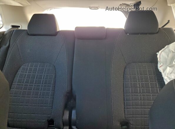 3CZRZ1H38SM717032 2025 HONDA HR-V White Вид задньої частини салону