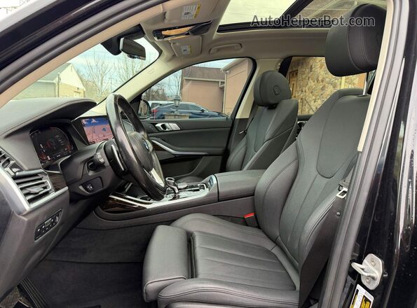 5UXCW2C07L9B99326 2020 BMW X7 Black Առջևի վահանակի տեսք