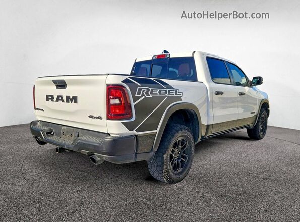 1C6SRFLP7SN574537 2025 RAM 1500 White Delantero derecho
