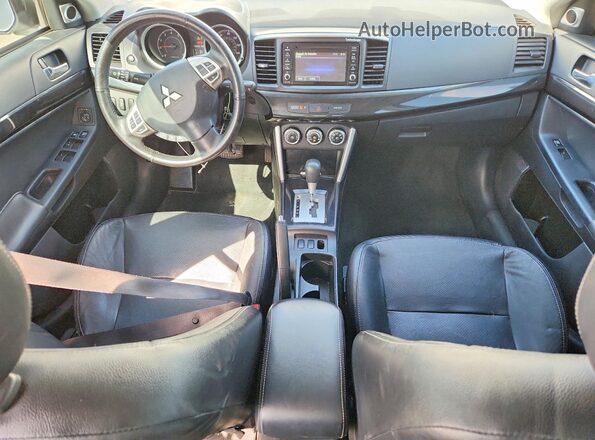 JA32V2FW2HU008993 2017 MITSUBISHI LANCER White 