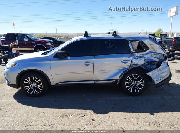 JA4AD2A36GZ009105 2016 MITSUBISHI OUTLANDER Silver Սալոնի հետևի տեսք