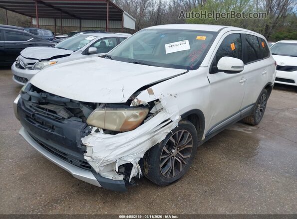 JA4AD3A3XHZ040428 2017 MITSUBISHI OUTLANDER White 
