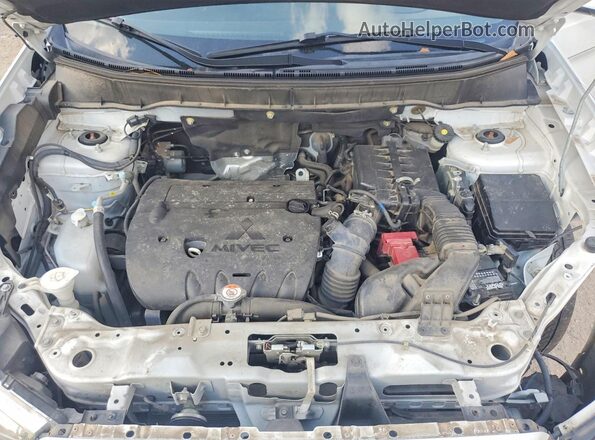 JA4AP4AU0KU029075 2019 MITSUBISHI OUTLANDER White 