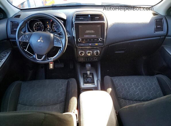 JA4APVAU0MU017940 2021 MITSUBISHI OUTLANDER Серебряный Вид панели приборов