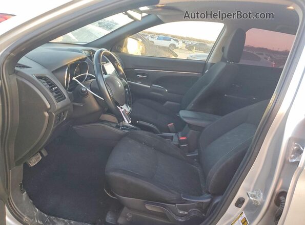 JA4APVAU2MU031855 2021 MITSUBISHI OUTLANDER Silver წინა სალონის ხედი