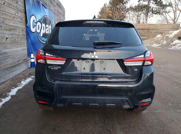 JA4APVAU7MU013934 2021 MITSUBISHI OUTLANDER Black უკანა ხედი