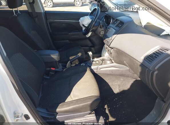 JA4AR3AW1GZ043907 2016 MITSUBISHI OUTLANDER SPORT White Widok wnętrza z przodu