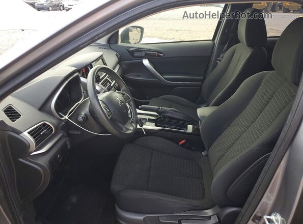 JA4AT3AA8KZ046429 2019 MITSUBISHI ECLIPSE Silver Widok wnętrza z przodu