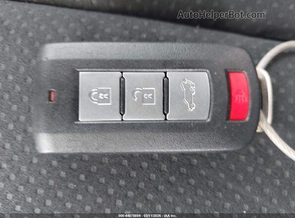 JA4ATWAA2SZ012004 2025 MITSUBISHI ECLIPSE CROSS Black Vista del salpicadero
