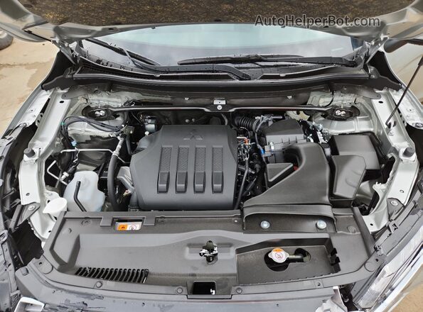 JA4ATWAA5TZ014024 2026 MITSUBISHI ECLIPSE Silver 