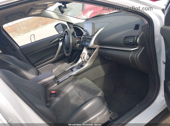 JA4ATWAA7SZ045385 2025 MITSUBISHI ECLIPSE CROSS White Вид салону спереду