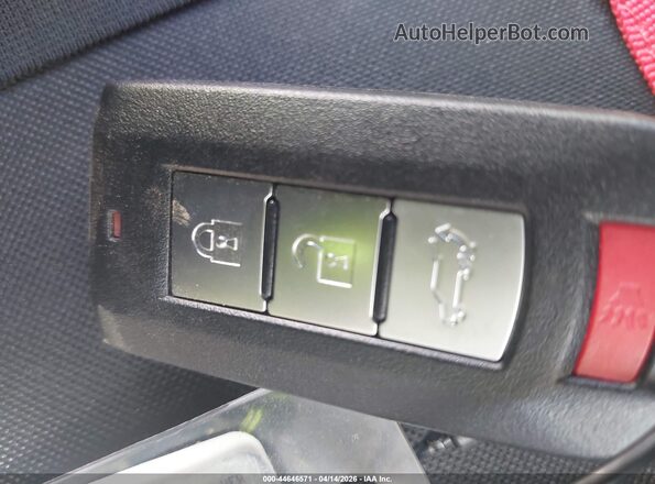 JA4ATWAA8TZ003891 2026 MITSUBISHI ECLIPSE CROSS Silver წინა პანელის ხედი