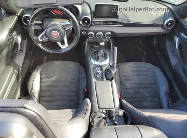 JC1NFAEK2H0130276 2017 FIAT 124 Черный Вид панели приборов