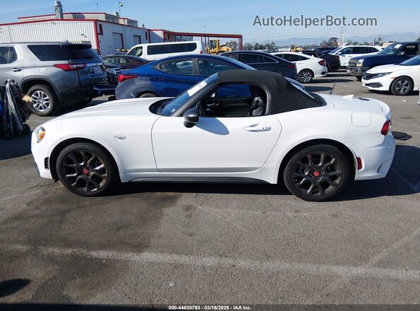 JC1NFAEK9J0138980 2018 FIAT 124 SPIDER White 
