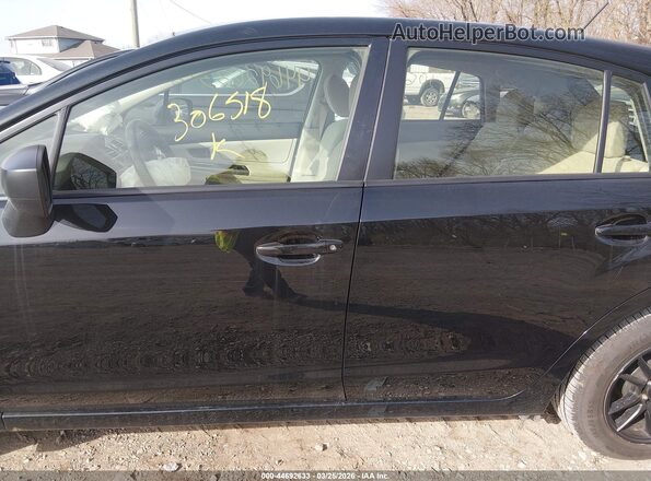 JF1GPAA65G8306518 2016 SUBARU IMPREZA Black 360 interior view