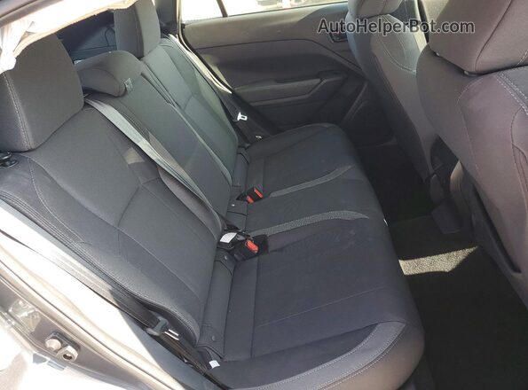 JF1GUABC9S8239122 2025 SUBARU IMPREZA Gray Rear interior view