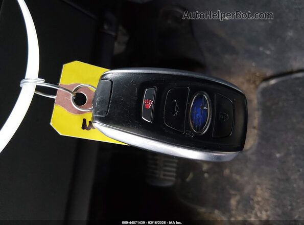 JF1GUAFC3R8221901 2024 SUBARU IMPREZA Серебряный Вид панели приборов