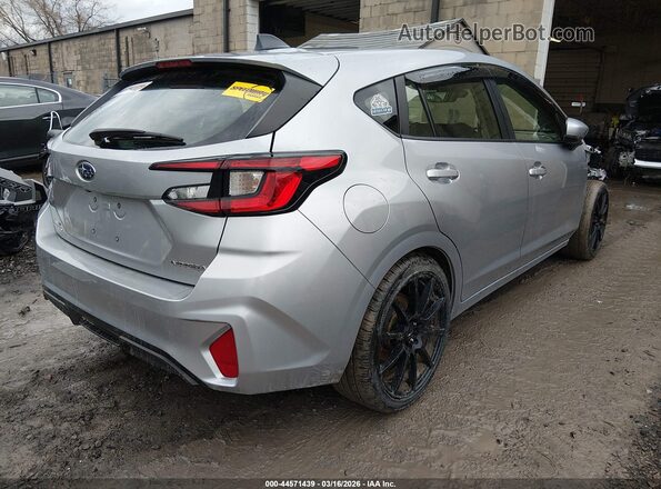 JF1GUAFC3R8221901 2024 SUBARU IMPREZA Серебряный Задняя правая четверть