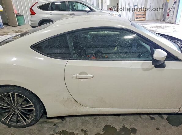 JF1ZCAC10G9603065 2016 SUBARU BRZ Cream Вид задніх сидінь