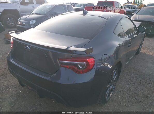 JF1ZCAC11J9601655 2018 SUBARU BRZ Gray 