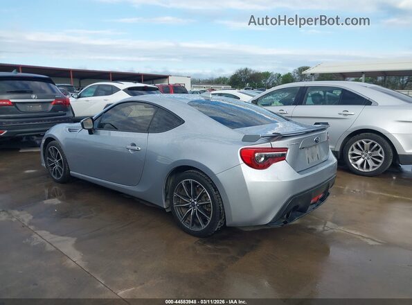 JF1ZCAC14H8600788 2017 SUBARU BRZ Silver Widok wnętrza 360 stopni