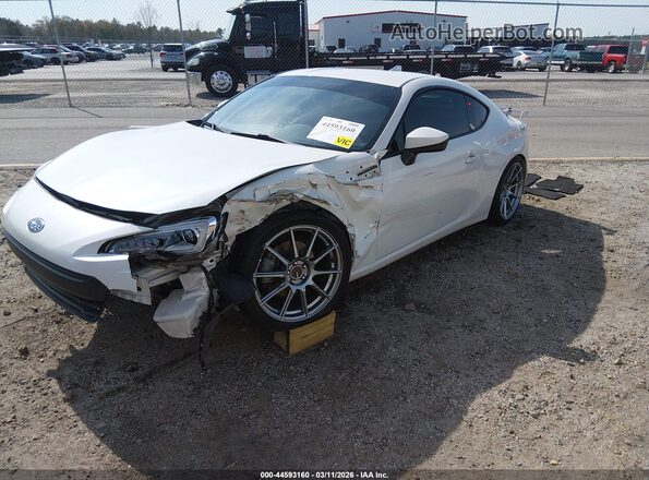 JF1ZCAC1XJ9602870 2018 SUBARU BRZ White 