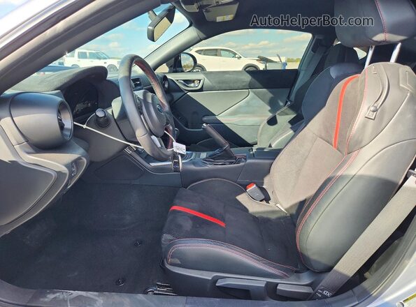 JF1ZDBE13P9704293 2023 SUBARU BRZ Silver Սալոնի դիմացի տեսք