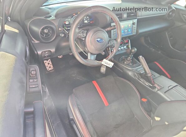 JF1ZDBE13P9704293 2023 SUBARU BRZ Silver Առջևի վահանակի տեսք
