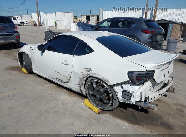 JF1ZNAA14H8700645 2017 TOYOTA 86 White უკანა მარცხენა