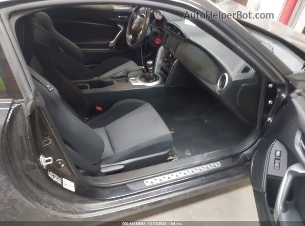 JF1ZNAA17H9703842 2017 TOYOTA 86 Gray Սալոնի դիմացի տեսք