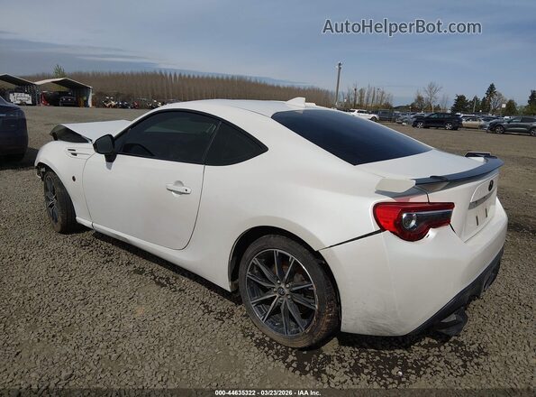 JF1ZNAE14K9700348 2019 TOYOTA 86 White 